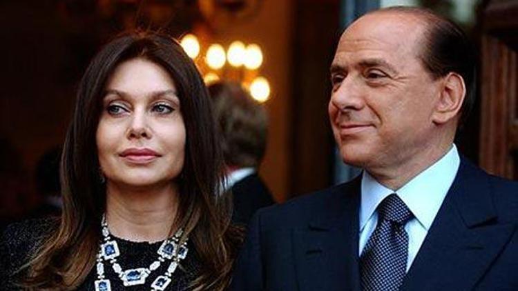 Berlusconi eski eşine aylık 1.4 milyon euro ödeyecek