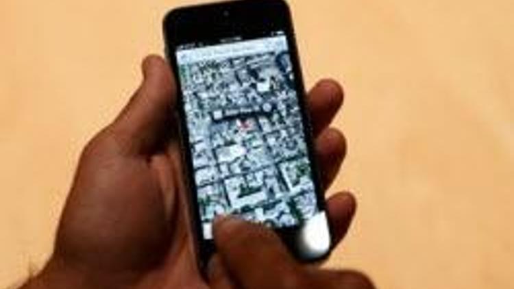 ‘Apple Map’i kullanan motosikletçiler Avustralya’da kayboldu