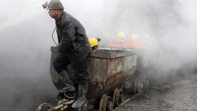 Çinde maden ocağında yangın: 24 ölü