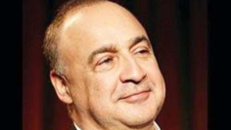 Rus Blavatnik, Warner Müzik’i 3.3 milyar dolara satın alıyor