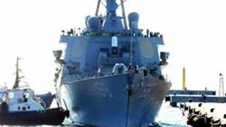 Amerikan savaş gemisi Bodruma demirledi