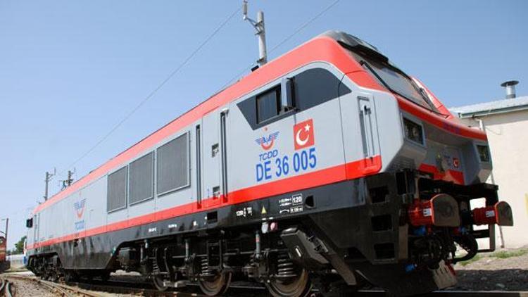 TCDDye 5 adet yük lokomotifi