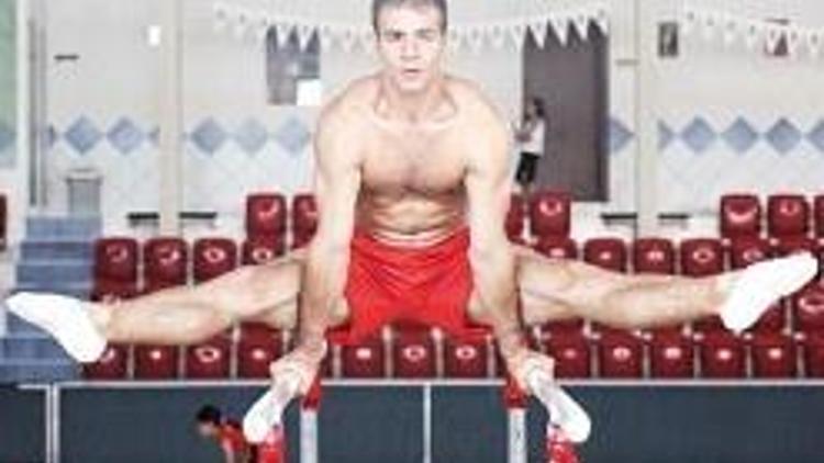Antrenörsüz dünya jimnastik şampiyonu Ümit Şamiloğlu