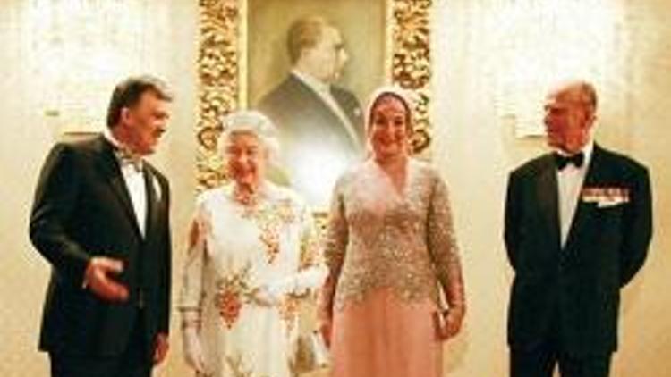 İngiltere Kraliçesi ve Prens William’ın eşine Türk çantası götürüyor