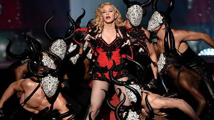 Madonna ergen kızının izinde