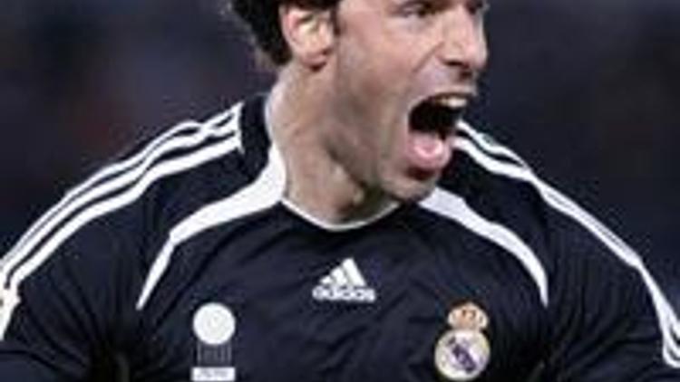 Nistelrooy R.Madridde kalmak istiyor