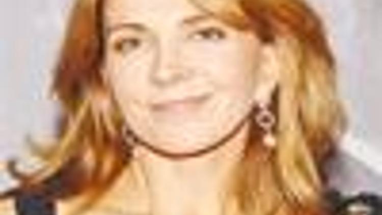 Injured actress Natasha Richardson flown to US