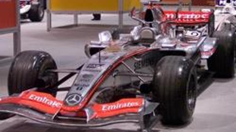 Mercedes F1 Takımı ve Pirelliye cezası