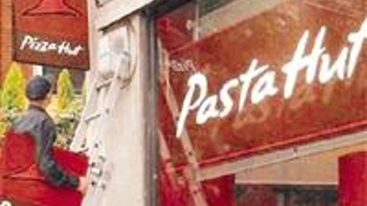 Pizza Hut ’şaka’ yaptı, makarna tanıtımı için ’Pasta Hut’ oldu