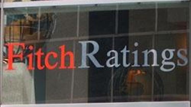 Fitch Japonyanın kredi notunu düşürdü