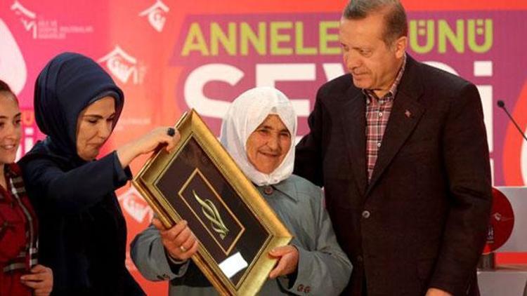 100 kimsesiz çocuk ve bir şehit annesiyle Anneler Günü