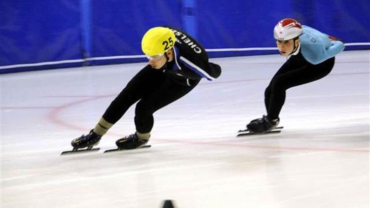 İlki başarmak için piste çıkacaklar