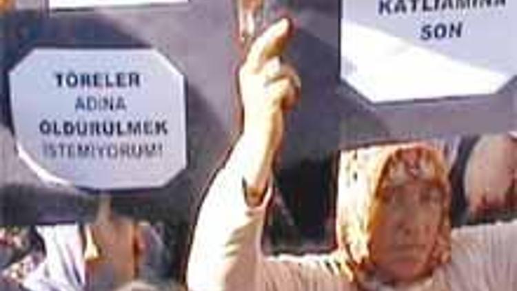 85 kadın, 40 kadının örgütlü mücadelesiyle bugün hayatta