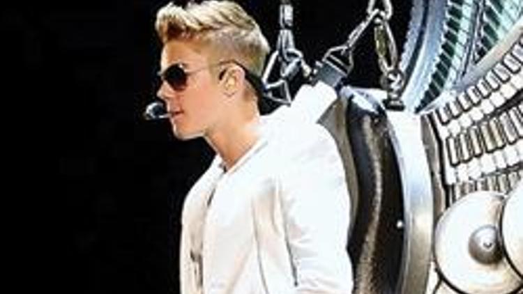 Belieber’lar istedi Justin Bieber geliyor