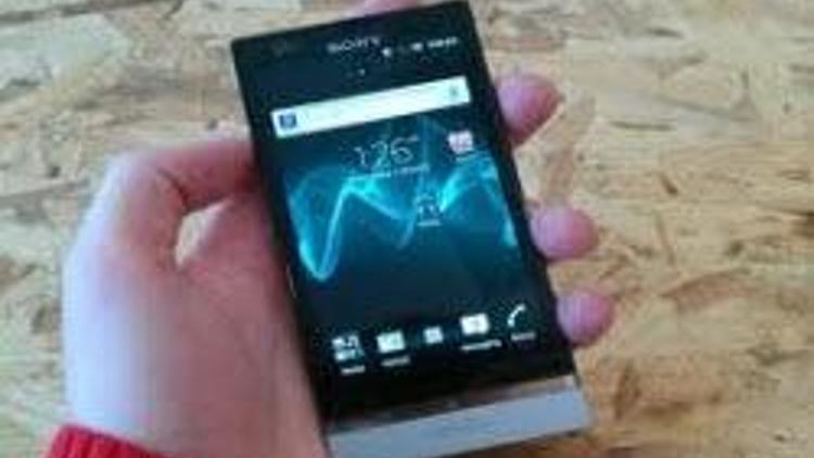 Sony Xperia P için Android 4.0 güncellemesi