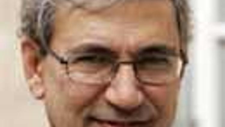 Human Rights Watch call for acquittal of Orhan Pamuk