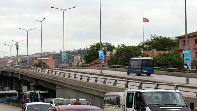 CHP İl Başkanı’ndan bayrak ve flama çıkışı