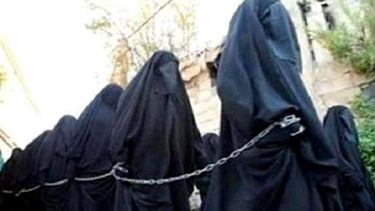 IŞİD bu kez kadın kesti