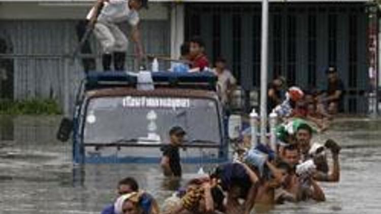 Taylandda sıra dışı bir tahliye