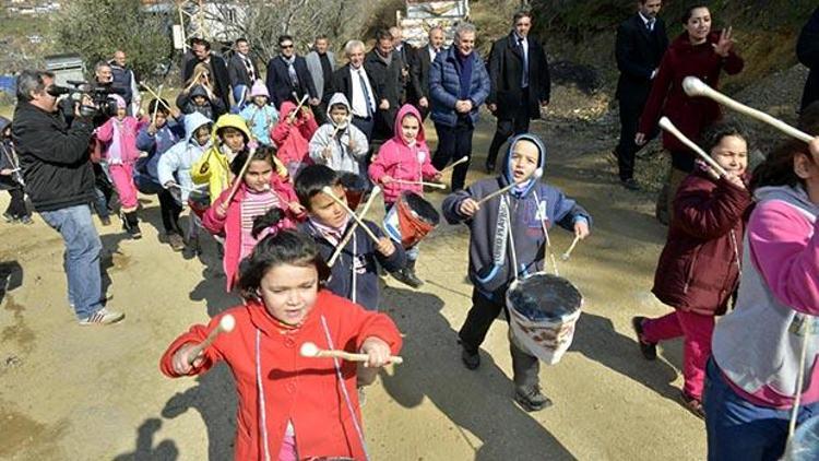 Kocaoğluna bandolu karşılama