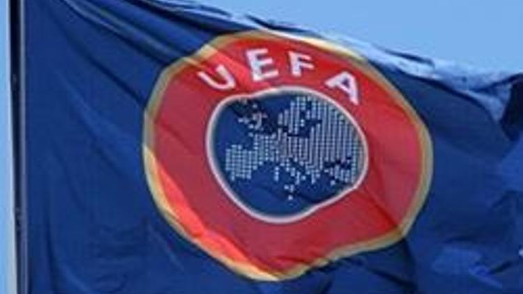 Ey UEFA Futboluma dokunma