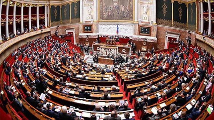 Fransada ayrımcılık yapan Başkana dava açıldı