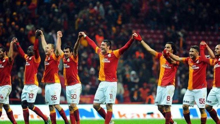 Galatasarayda kaptanlar sezonu değerlendirdi