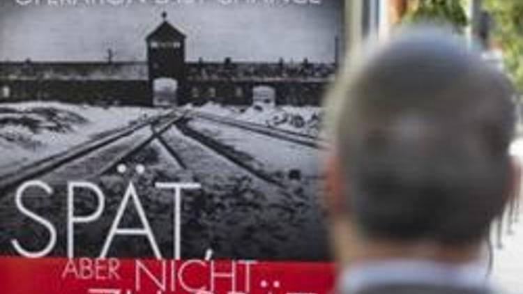 Almanyada dev afişlerle Nazi avı başladı