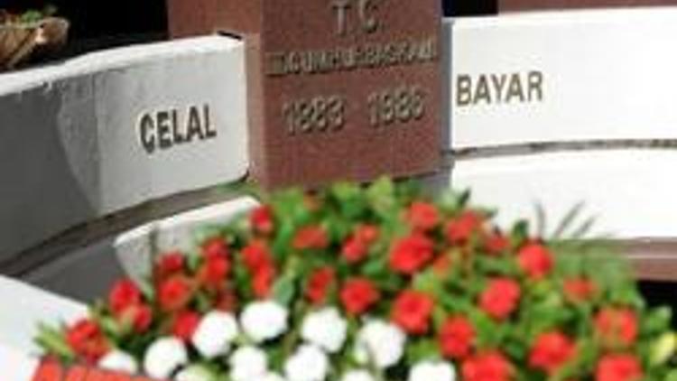 Celal Bayar mezarı başında anıldı