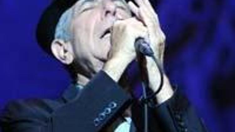 Dolunay, İstanbul ve Leonard Cohen