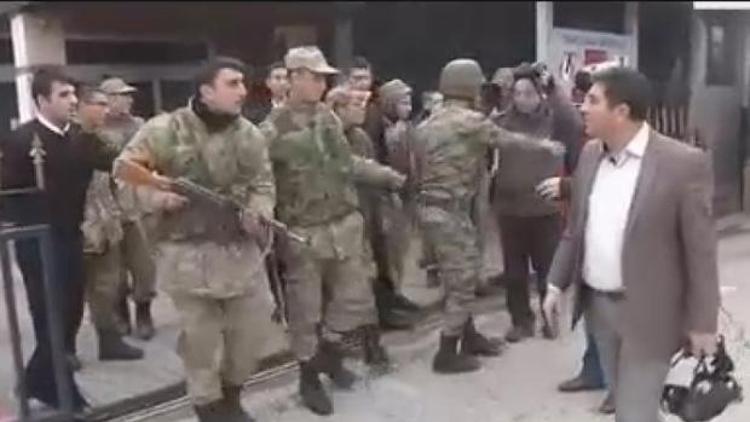 Ankarada dünkü olaylar sırasında orduevi önünde gerginlik