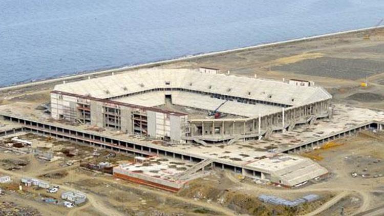 Trabzonsporun yeni stadyumu Akyazıda sona doğru