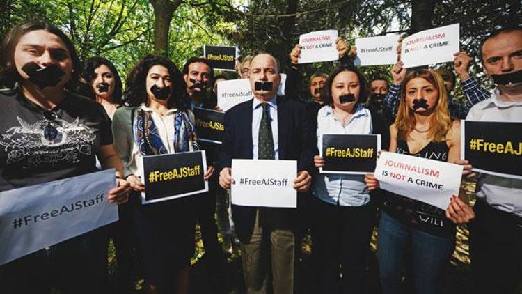 Hürriyetten tutuklu El Cezire çalışanları için özgürlük çağrısı