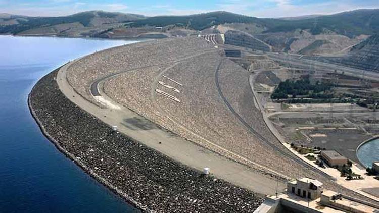Taner Yıldızdan önemli Atatürk Barajı açıklaması