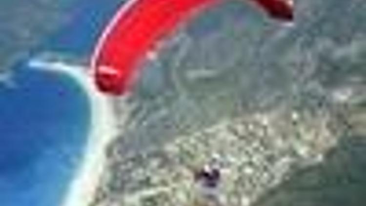 German tourist dies in paragliding accident in Turkey