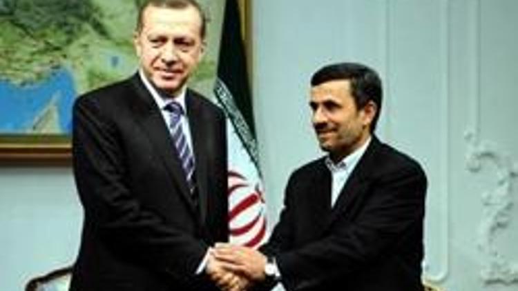 Ahmedinejad: Türkiye ve İranın düşmanları ortak