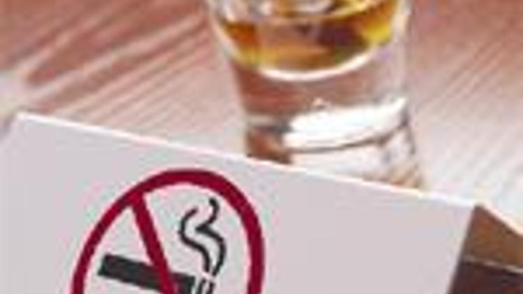 İngiltere’de topyekün sigara yasağı