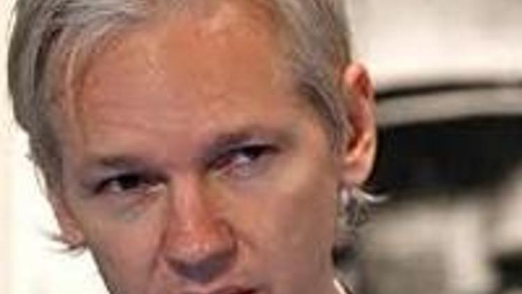 Ekvador Assangeye sığınma teklif etti