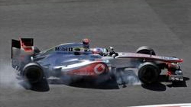 Japonya GP ilk antrenmanda lider Button