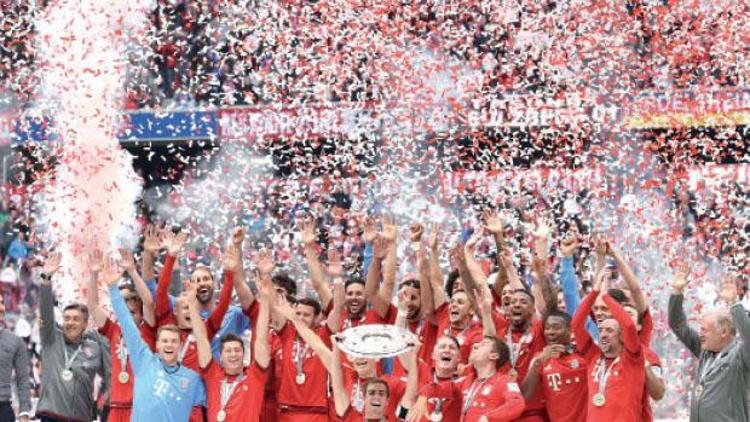 Bayern Münih dördüncü şampiyonluğu istiyor