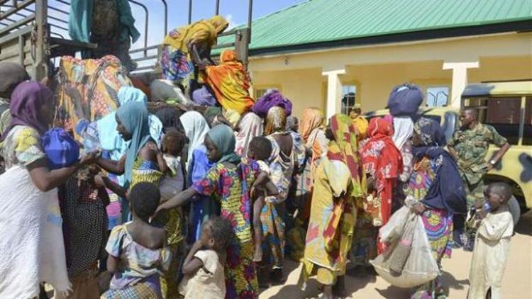 Nijerya ordusu çoğu kadın 76 kişiyi Boko Haramdan kurtardı