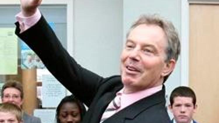 Tony Blair neden istifa etti