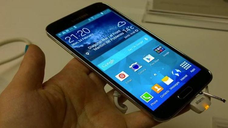 Galaxy S5e Android L müjdesi
