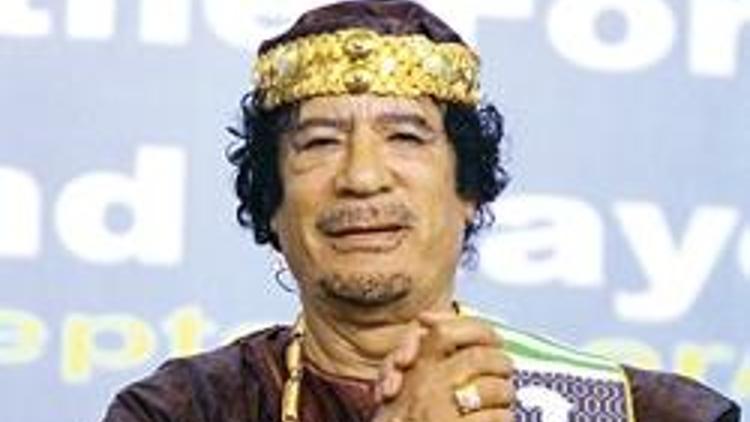 Kaddafi’den Sarko’ya 50 milyon euro