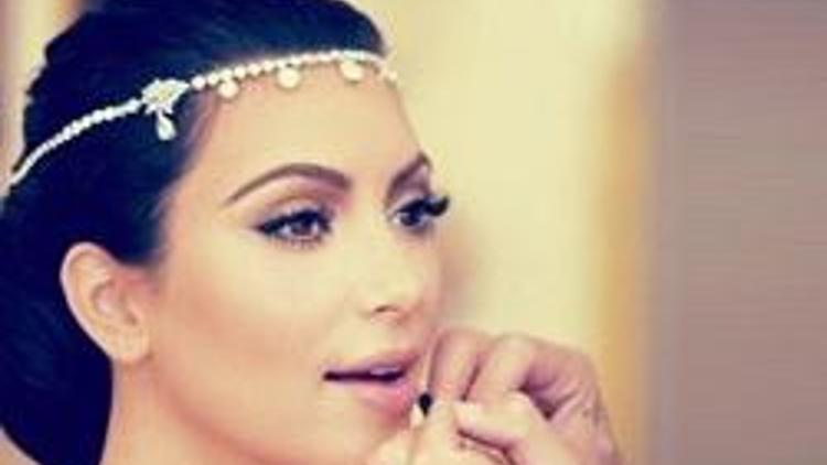 Kim Kardashian-Kanye West çifti evleniyor