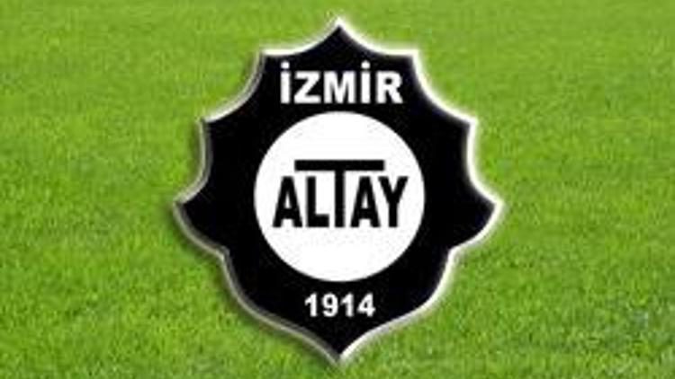 Altay kıl payı kaçırdı