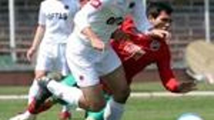 Gençlerbirliği OFTAŞ Spor: 1 - Karşıyaka: 0