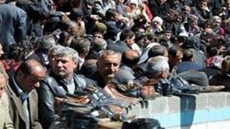 Diyarbakırda BDP eylemi sürüyor