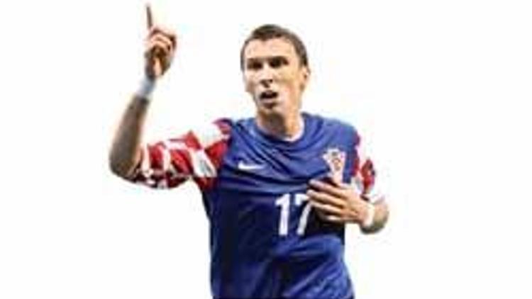 Fener Mandzukic’i ‘genç’ diye almamış