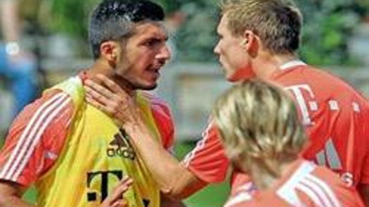 Emre Can ile Badstuber birbirine girdi